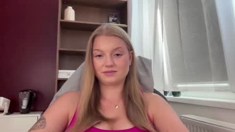 Snapshot of mysteryericax chatting on June 30, 2026, 8:26 am Erica online show from June 30, 2026, 8:26 am