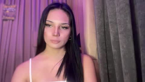 UR GIRL NEXTDOOR online show from April 17, 2026, 9:12 am