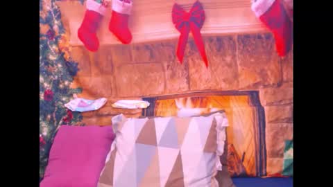 Snapshot of mysticebony18 chatting on December 3, 2024, 7:33 pm mysticebony18 online show from December 3, 2024, 7:33 pm