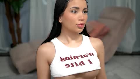 mysticlayla online show from March 24, 2026, 4:06 am