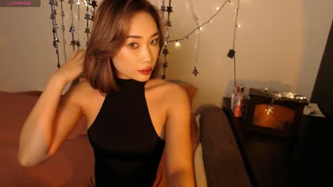 Snapshot of mysticsirenn chatting on December 4, 2024, 2:42 am mysticsirenn online show from December 4, 2024, 2:42 am