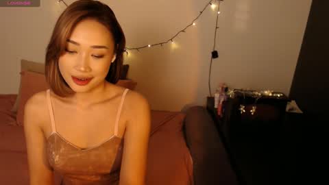 Snapshot of mysticsirenn chatting on December 9, 2024, 2:45 am mysticsirenn online show from December 9, 2024, 2:45 am