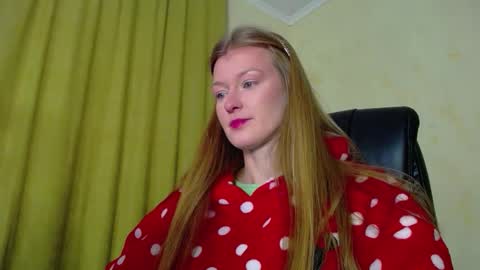 mysticvenus_ online show from November 20, 2025, 8:25 am