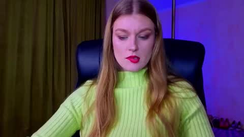 mysticvenus_ online show from February 24, 2026, 4:16 pm