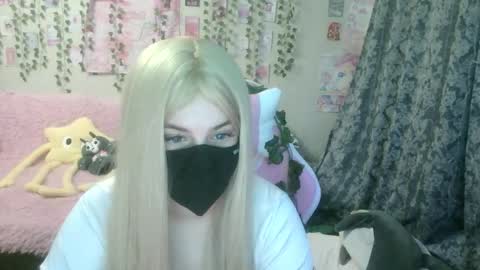 mysticyumiko online show from February 8, 2026, 5:49 pm