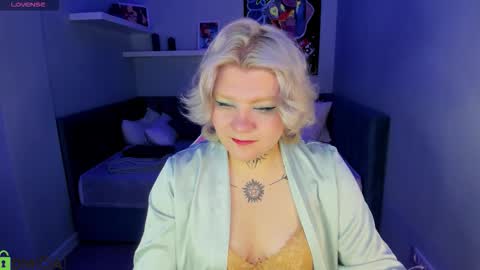 mystiica online show from December 21, 2025, 7:15 am