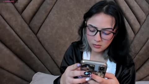 mythicall_girll online show from November 15, 2025, 2:53 am