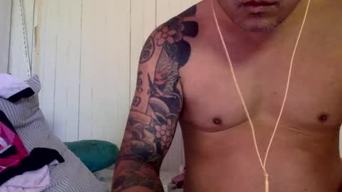 Snapshot of mywi11yisbiggy chatting on February 2, 2025, 7:25 pm str8 dom alphaAsian Daddy type. sorry not bi or curious but i dont judgediscrimenate. online show from February 2, 2025, 7:25 pm