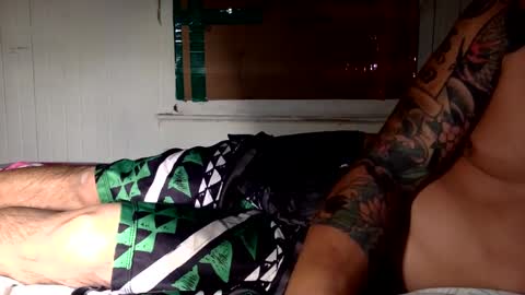 Snapshot of mywi11yisbiggy chatting on February 13, 2025, 11:39 am str8 dom alphaAsian Daddy type. sorry not bi or curious but i dont judgediscrimenate. online show from February 13, 2025, 11:39 am