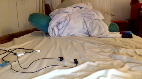 Snapshot of mywi11yisbiggy chatting on October 27, 2025, 12:09 pm str8 dom alphaAsian Daddy type. sorry not bi or curious but i dont judgediscrimenate. online show from October 27, 2025, 12:09 pm