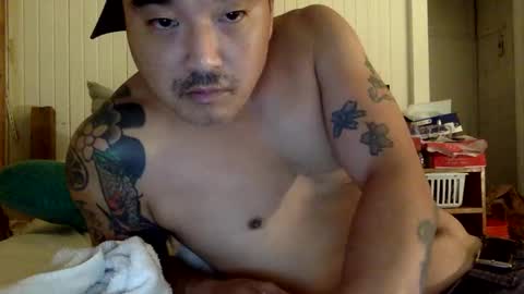 Snapshot of mywi11yisbiggy chatting on November 16, 2025, 3:50 pm str8 dom alphaAsian Daddy type. sorry not bi or curious but i dont judgediscrimenate. online show from November 16, 2025, 3:50 pm