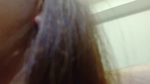 n_hibiki online show from January 17, 2025, 5:51 pm