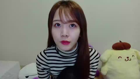 n_hibiki online show from February 2, 2025, 2:13 pm