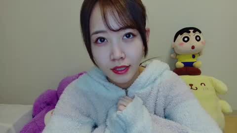 n_hibiki online show from February 11, 2025, 7:44 am