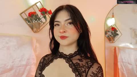 naamah_b online show from March 24, 2026, 2:22 pm