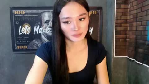 nadiestar online show from May 27, 2026, 11:46 pm