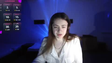 nadiiamorgun online show from February 9, 2025, 4:18 pm