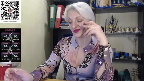 Snapshot of nadin_slut chatting on December 22, 2024, 3:55 pm Nadin online show from December 22, 2024, 3:55 pm