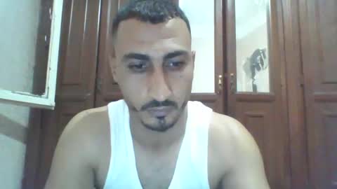 V online show from October 18, 2025, 1:12 pm