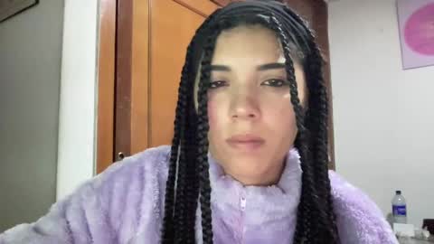 Snapshot of naduu__xx chatting on January 2, 2025, 11:49 pm naduu__xx online show from January 2, 2025, 11:49 pm