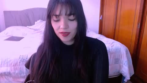 Snapshot of naduu__xx chatting on January 24, 2025, 7:28 pm naduu__xx online show from January 24, 2025, 7:28 pm