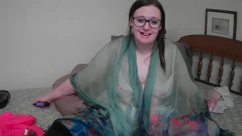 Snapshot of nadya_nextdoor chatting on April 3, 2026, 8:12 am Nadya nextdoor online show from April 3, 2026, 8:12 am
