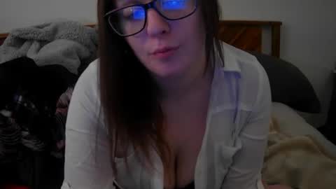 Nadya nextdoor online show from July 28, 2026, 9:48 am