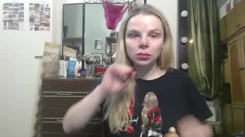 nadyagt online show from February 10, 2026, 1:53 am