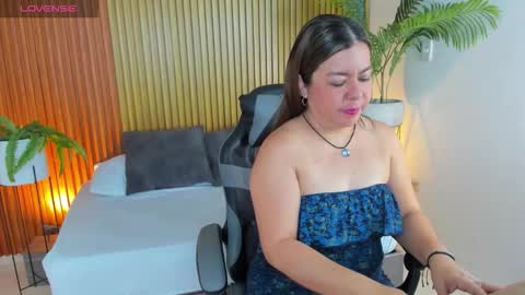 N A H I A online show from February 10, 2026, 12:20 pm