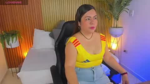 N A H I A online show from July 3, 2026, 12:11 pm