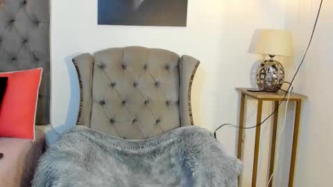 nahirobyy ebonyy online show from November 3, 2025, 2:29 pm