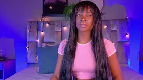  VICTORIA  online show from October 15, 2025, 7:36 pm