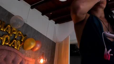 Snapshot of nahomidi_bello chatting on February 1, 2025, 9:51 pm online show from February 1, 2025, 9:51 pm