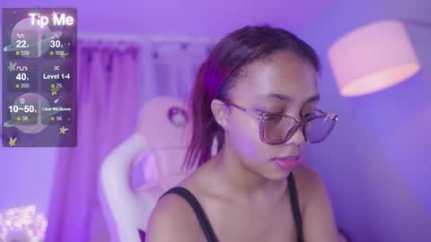 nahomy 2308 online show from March 16, 2026, 1:26 pm