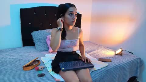 Naia online show from January 14, 2026, 11:27 am