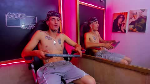 naider_1 online show from November 8, 2025, 5:07 am