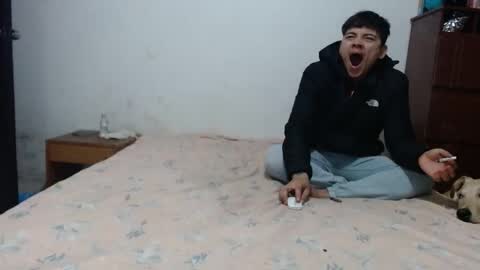 naisha and axel2 online show from November 2, 2025, 4:04 am