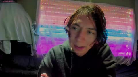 Snapshot of najimi_uwu chatting on November 14, 2025, 11:02 pm NAJI online show from November 14, 2025, 11:02 pm