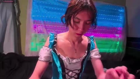 NAJI  online show from November 28, 2025, 12:24 am