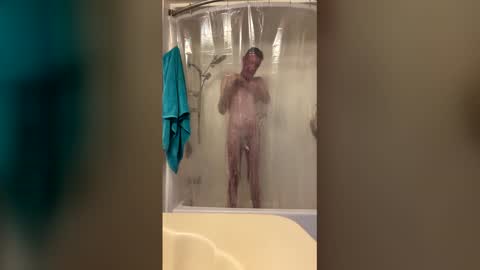 nakedhandymanaz online show from May 17, 2026, 1:51 pm