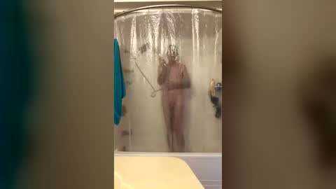 nakedhandymanaz online show from July 25, 2026, 1:52 pm