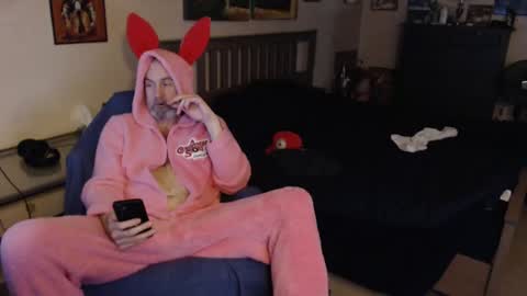 nakedmonkey online show from December 18, 2024, 2:53 am