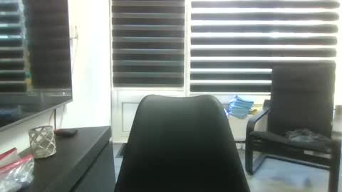 Snapshot of nakedxxxman chatting on January 23, 2025, 8:36 am nakedxxxman online show from January 23, 2025, 8:36 am