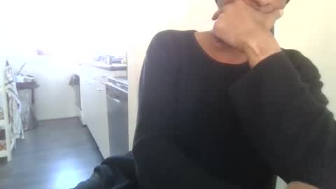 Snapshot of nakedxxxman chatting on February 2, 2025, 10:24 am nakedxxxman online show from February 2, 2025, 10:24 am