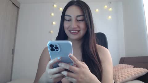 Snapshot of nala_foster chatting on July 7, 2026, 4:11 pm Nala online show from July 7, 2026, 4:11 pm