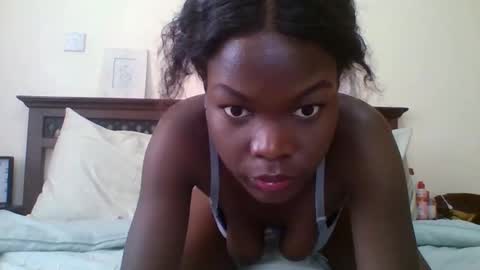 Snapshot of nalanie_ea chatting on September 30, 2025, 10:31 am Nalani online show from September 30, 2025, 10:31 am