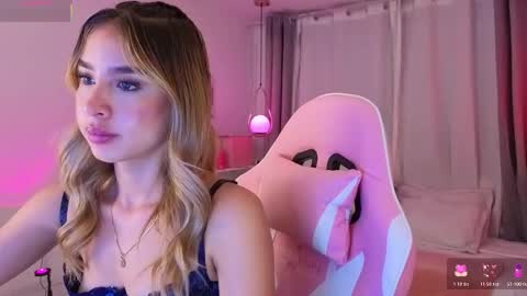 Snapshot of nallahh_ chatting on November 12, 2025, 4:02 am Nallah online show from November 12, 2025, 4:02 am