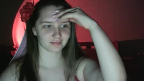 Snapshot of nalorine chatting on April 5, 2026, 3:20 pm Lola online show from April 5, 2026, 3:20 pm