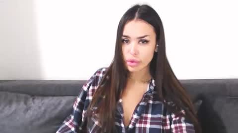 Lady online show from January 12, 2026, 4:01 pm