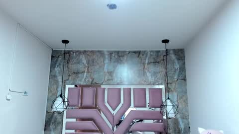 nami_usagi online show from December 2, 2024, 6:10 pm